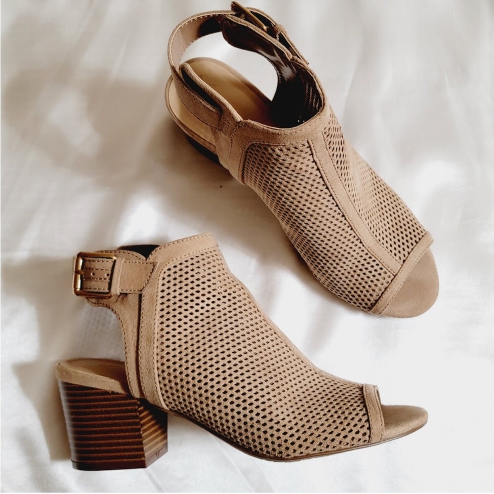 Chunky Heel Open Toe Sandals